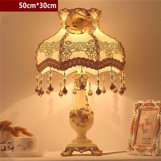 European Led Table Lamp Bedroom Bedside Lamp Stand Desk Light Retro Princess Wedding Room Decoration