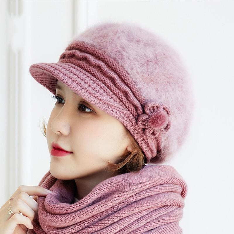 Warm hat Thick hat Fashion Woman hat Plush Cotton hat Trendy wild hat Windproof hat Autumn winter