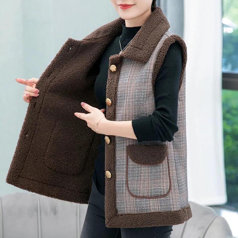 Vest Women's Autumn and Winter Wear Plus Velvet Thick Large Size Middle-aged and Elderly Plaid Sleeveless Jacket