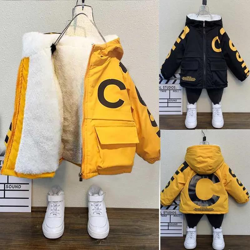 Boy's Padded Jacket Winter Clothes Baby Plus Fleece Coat Handsome Small Children's Jacket Trendy Cute Overcoming Hooded Down Jackets