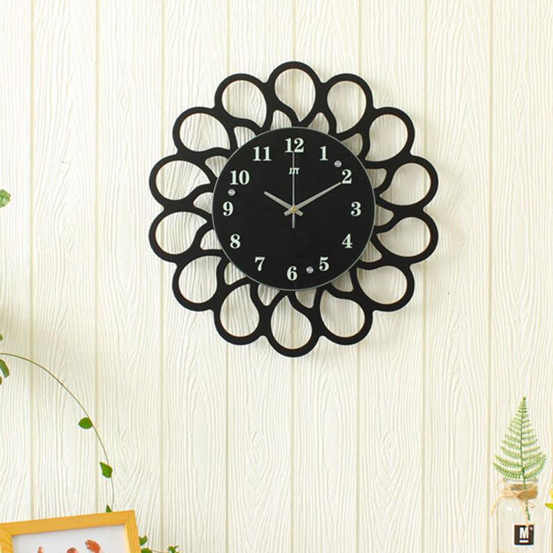 Creative Big Clock Wall Clock Living Room Modern Minimalist Mute Quartz Clock European Personality Fashion Bedroom Clock Wall Watch