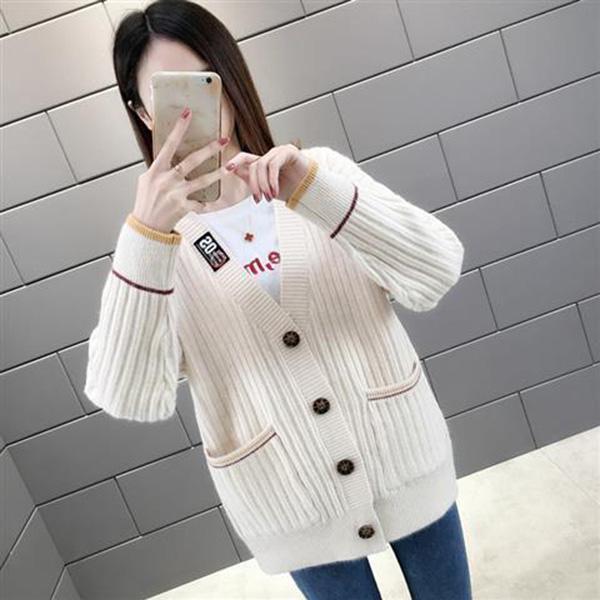 Autumn and Winter Models Loose and Thin Ladies Sweater Coat Loose Women Trendy Fashion Wild V-neck Long-sleeved Sweater Women Cardigan