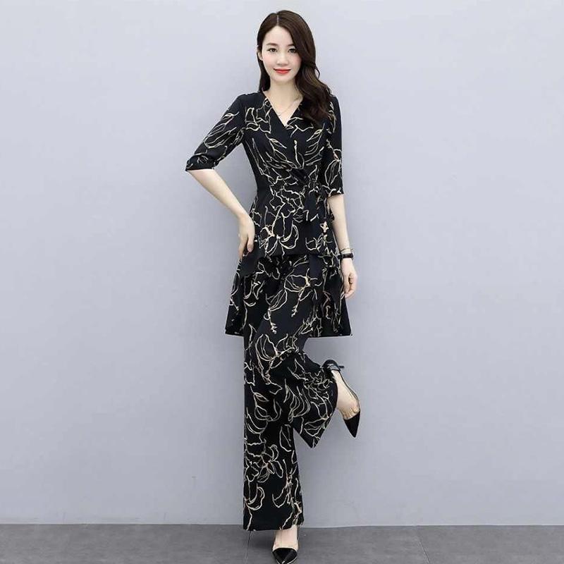 High-waist Wide-leg Pants Suit Summer Plus Size Suit Vertical Wide-leg Pants V-neck Short-sleeved Top Waist Slimming Casual Suit