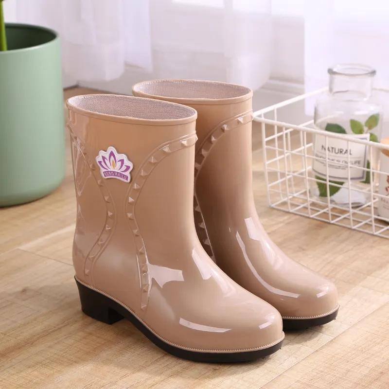 Rain boots Women's Waterproof Shoes Adult Fashion Middle Tube Non-slip Rain Boots Kitchen Car Wash Rubber Shoes