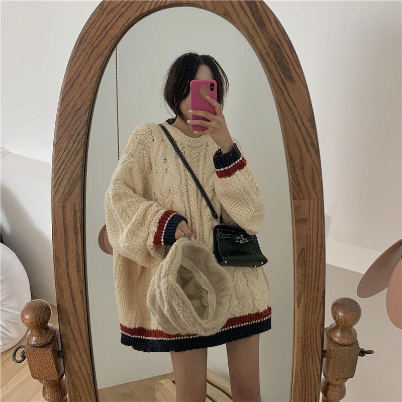 Color Matching Twist Long-sleeved Thick Sweater Coat  Female Students Loose Autumn  Winter Casual Sweater