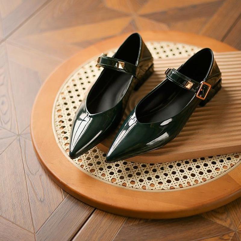 Single Shoe Pointed Toe Flat Word Retro Low Heel Gentle Mary Jane Women's Shoes