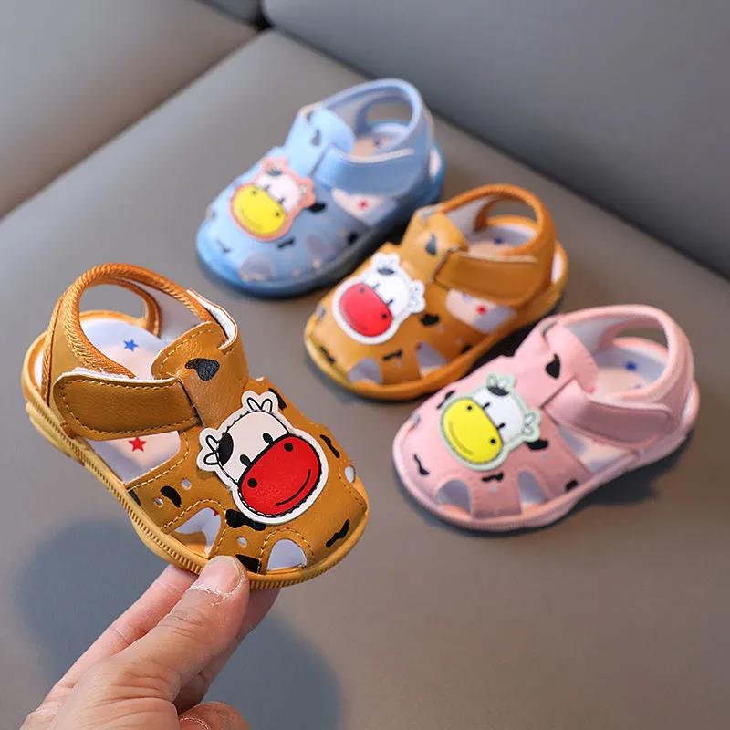 Baby's Summer Sandals Soft Soled Baby Walking Cute Cartoon Shoes Children's Antiskid and Kickproof Flat Shoes