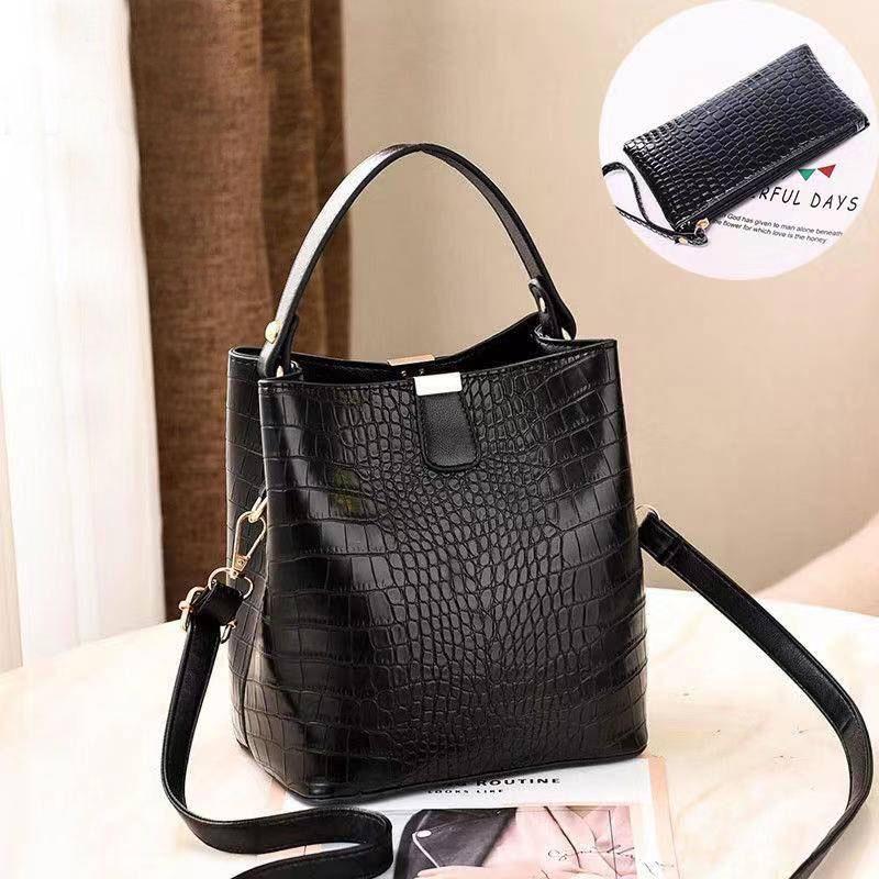 Crossbody Bag Women Crocodile Pattern Leather Anti-theft Zipper Large Capacity Bucket Shoulder Bag