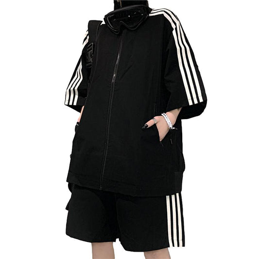 Two-piece Harajuku Ins Casual Sports Suit Five-point Short-sleeved Zipper Jacket + Wild Loose Shorts for Men and Women