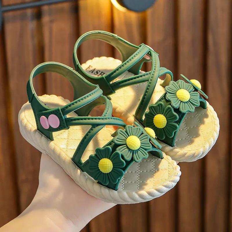 Girls Sandals Girls Summer Soft Sole Flat Beach Sandals Anti-slip Flowers Decoration Casual Princess Light Sandals