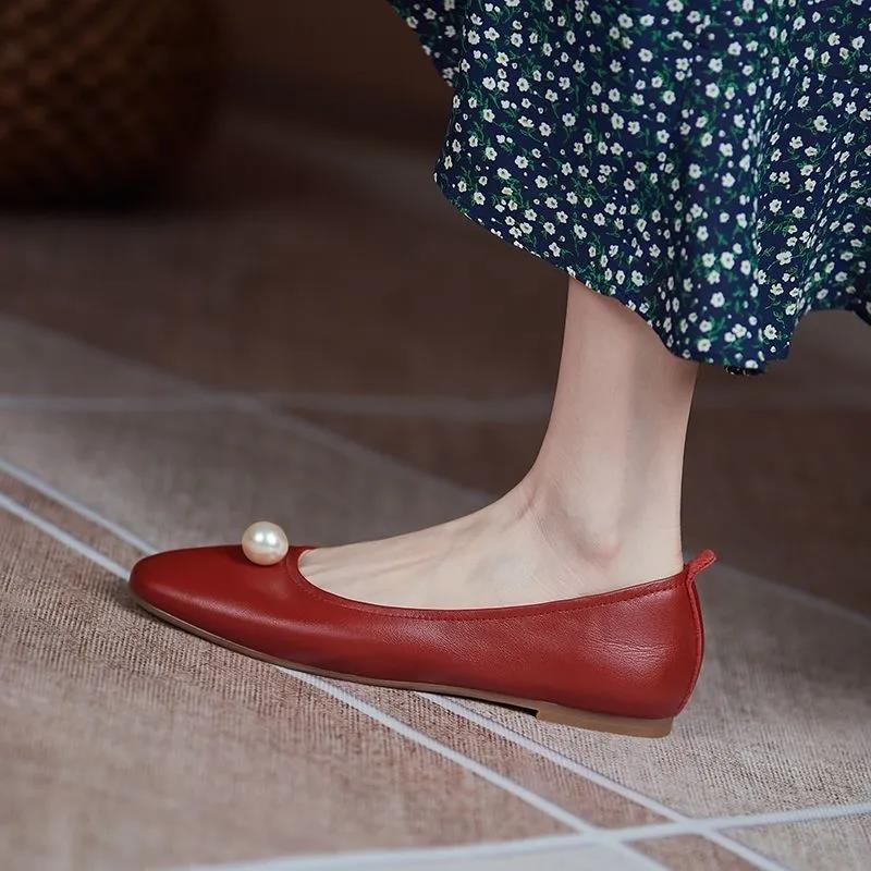 Single Shoes Female Fairy Style Sweet and Gentle Pearl Shoes Really Soft Leather Retro Round Toe Flat Shoes