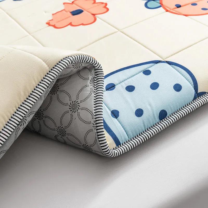 Household Non-slip Foldable Student Dormitory Sleeping Pad Thickened Lamb Velvet Soft Mattress