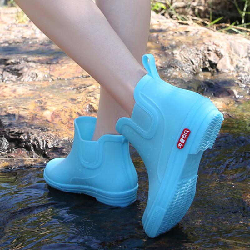 Fashion Rain Boots Women's Short Tube Water Shoes Four Seasons Work Shoes In Tube Waterproof Non-slip Wear-resistant Rain Boots