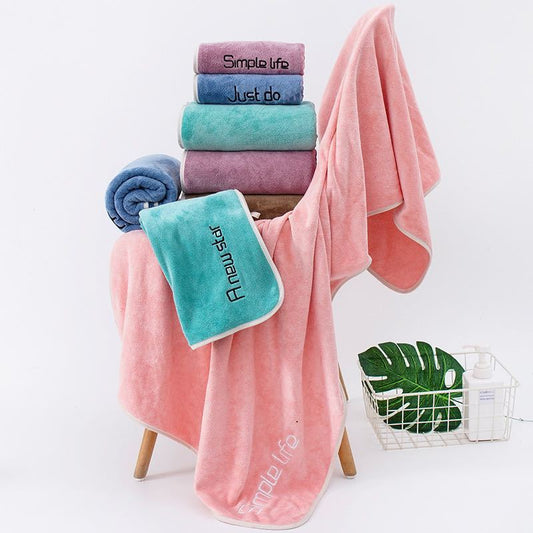 Increase The Absorbent Soft Bath Towels for Household Use Faster Than Cotton Bath Towels The Fabric Is Skin-friendly and Soft