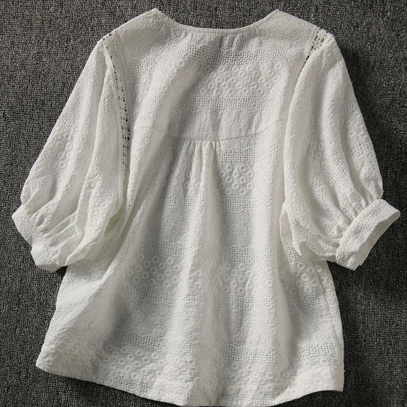 Summer Fashion Women's Lantern Sleeve Loose Shirts Embroidery Cotton Lace O-neck Casual Blouses Plus Size