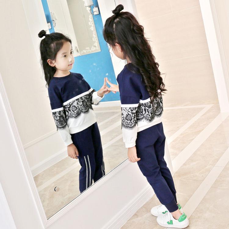 Children's Spring and Autumn 2-piece Sports Suit Korean Lace Stitching Top + Striped Letter Printed Trousers Set