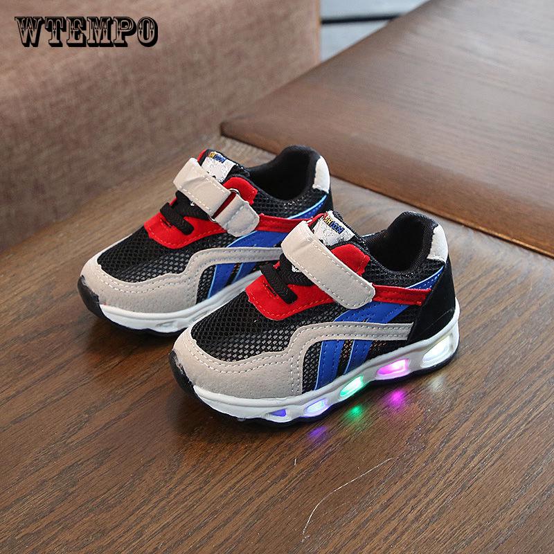 Brand Pair of Shoes Fashion Kids Sneakers Luminous LED Children Shoes Casual Girls Boys