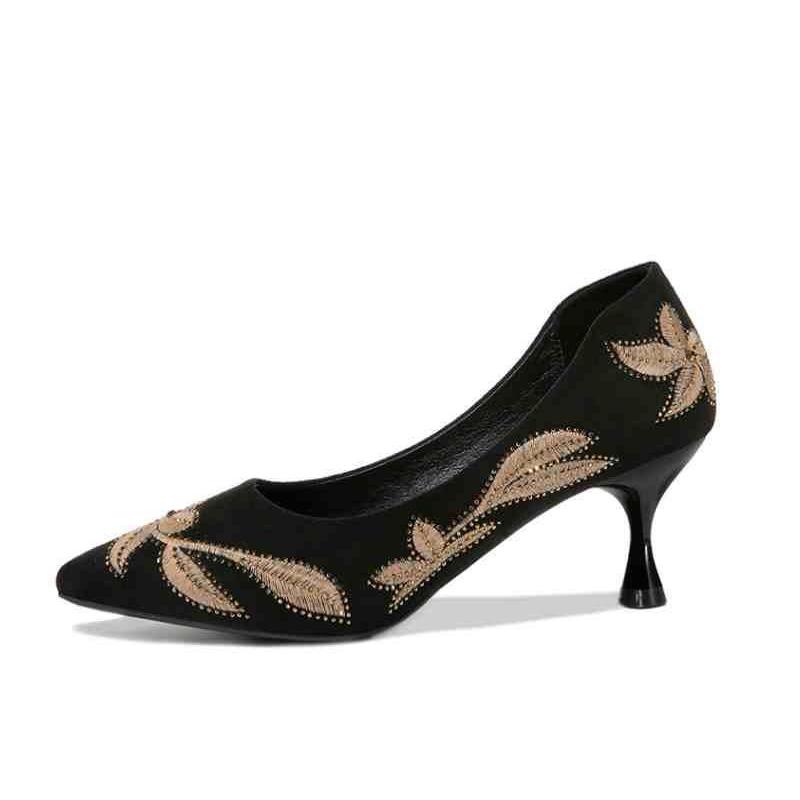 Shoes with Cheongsam Retro High-heeled Shoes Female Stiletto Embroidered Chinese Style Black Retro Four-season Shoes