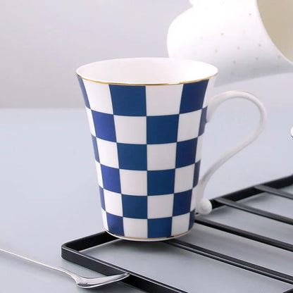 Creative Ceramic Cup with Lid Spoon European Coffee Cup Milk Breakfast Tea Cup Mug Couple Simple Drinking Cup