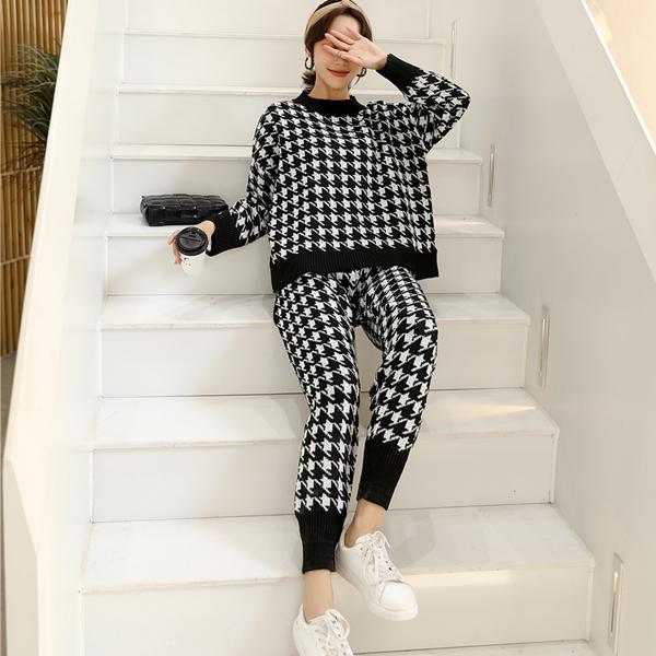 2pcs/set Women Knitted Tracksuit Houndstooth High Neck Sweater + Carrot Jogging Pants Pullover Sweater Set CHIC Knitted Outwear