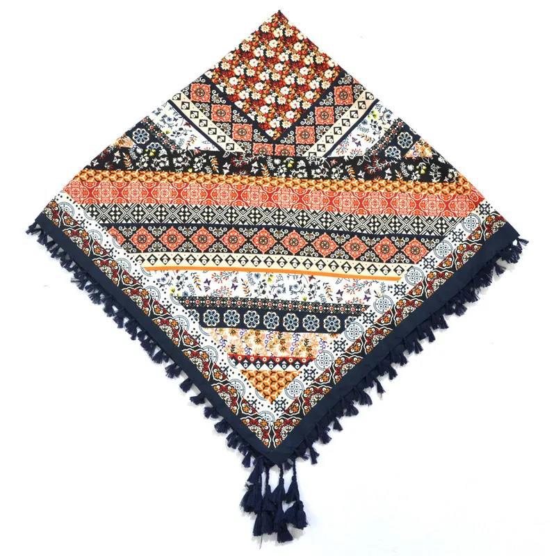 Ladies Retro Bohemian Scarf Shawl Russian Ethnic Printed Cotton and Linen Square Scarf Floral Headscarf Female Fringed Square Scarf 110x110 Cm