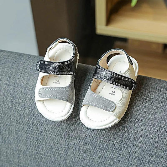 Children's Summer Soft Soled Sandals Boys and Girls Simple Cool Shoes Children's Antiskid Outdoor Flat Sandals