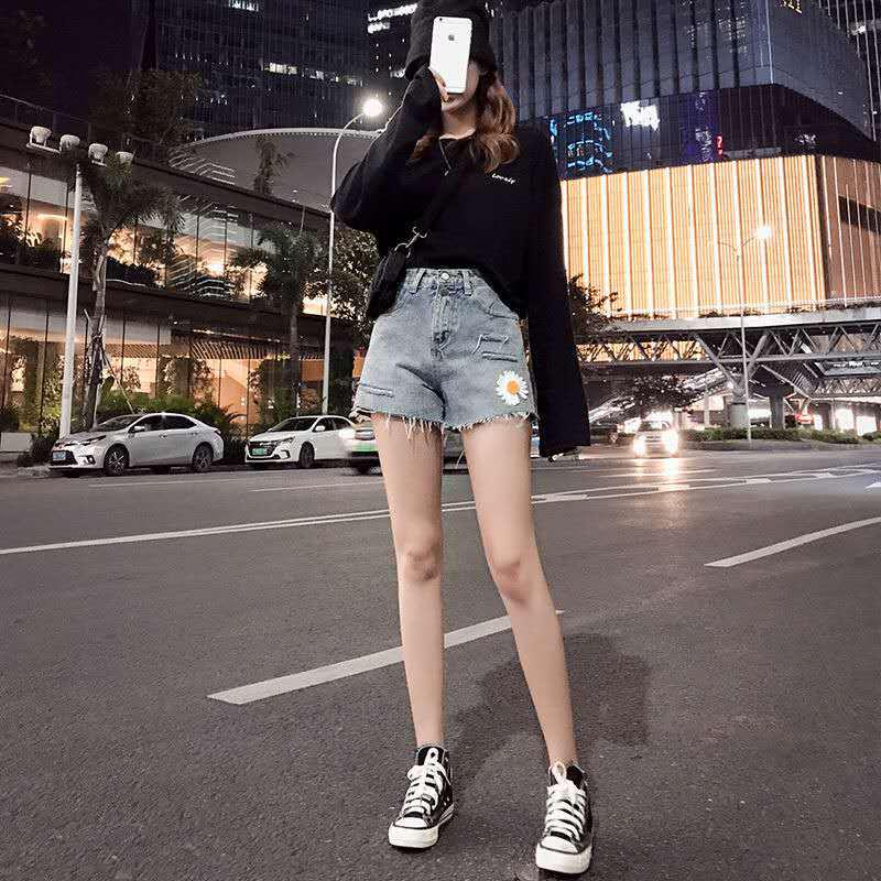 WTEMPO High Waist Denim Shorts Women's Summer Dress Embroidered Daisy Was Thin Hole Wide Leg Pants