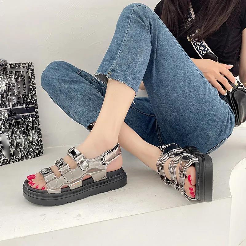 Sandals Women's All-match Flat Platform Platform Shoes Summer Beach Shoes Black Shoes Women's Glossy Casual Sports Sandals