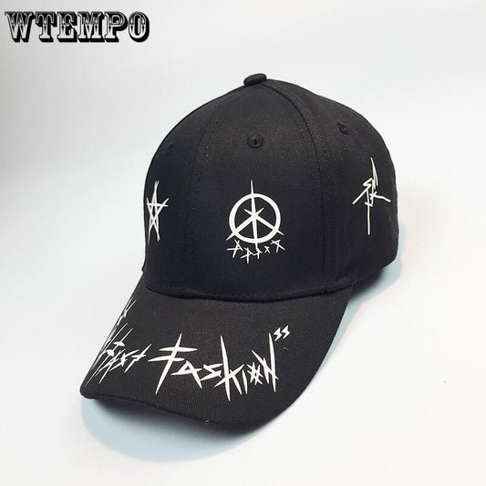 Custom Graffiti Snapback Baseball Caps Black and White Patchwork Men Women Hip Hop Cap Fashion