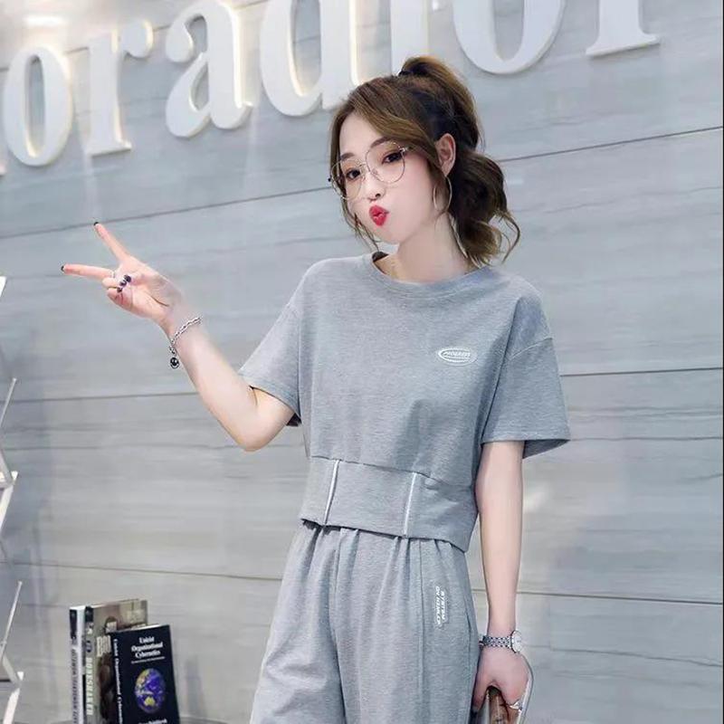 Short-sleeved Sports and Leisure Suits Women's Short Loose T-shirt Trousers Can Be Elasticated Waist Two-piece Leisure Outdoor Sports Suit