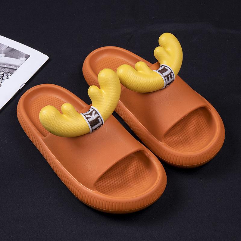 Fawn Sandals Slippers Female Summer Cute Cartoon Household Bathroom Home Slippers Thick bottom  comfortable