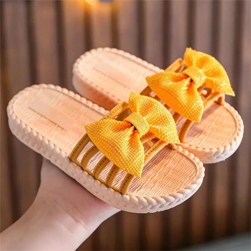 New Summer Girls Sandals Slides Kids Beach Sandals Pleated Ruffles Princess Sweet Kids Slippers for Bath Swimming Indoor Slipper