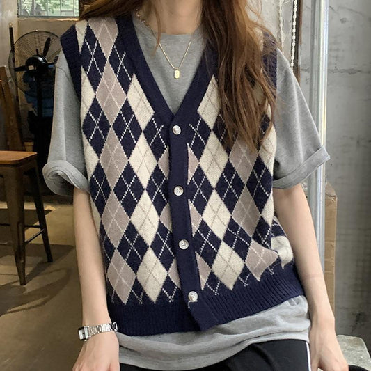 Spring and Autumn College Style Retro V-neck Plaid Knitted Vest Women's Loose Outer Wear Sleeveless Women's Sweater Vest