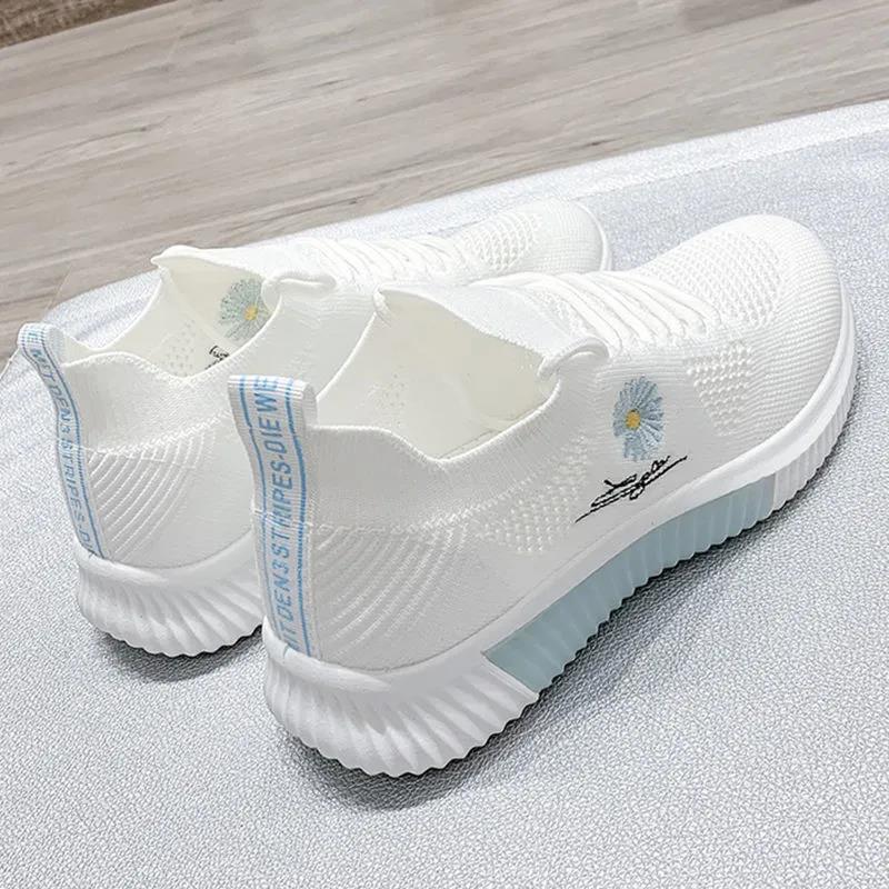 Women Summer Shoes Soft Sole Anti-slip Versatile Casual Shoes Light Flat Breathable Mesh Sports Shoes