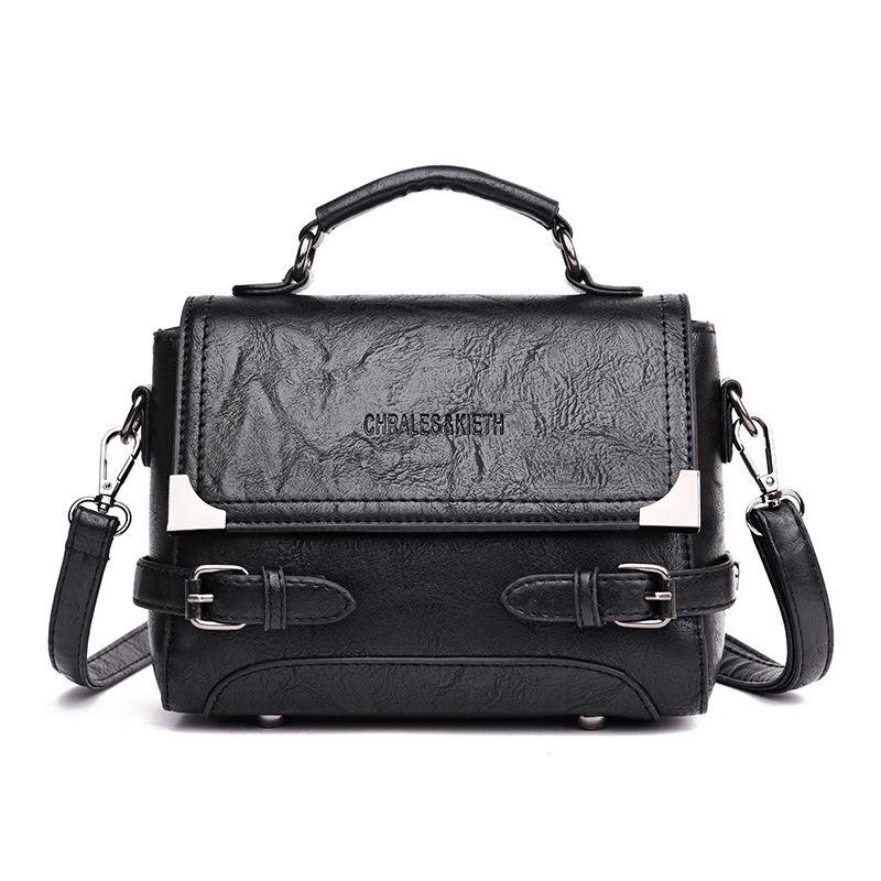 Retro Hand-made Leather-skinned Female Bag Korean Version of The Hundred Shoulder Messenger Bag Small Square Bag