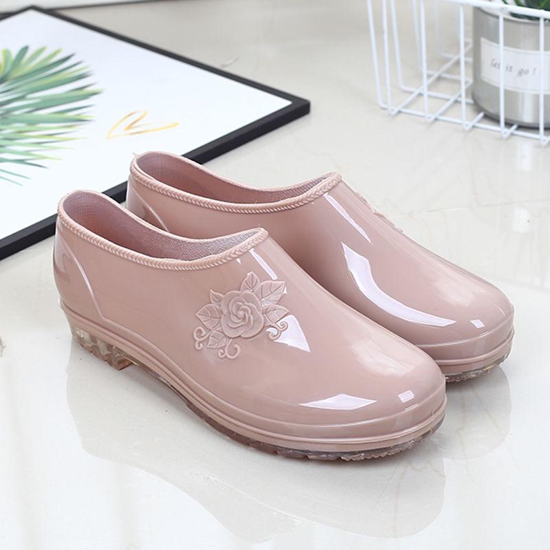 Spring and Summer Rain Boots Women's Fashion Low-top Boots Short Tube Kitchen Non-slip Water Shoes Shallow Mouth Work Shoes Rubber Shoe Covers