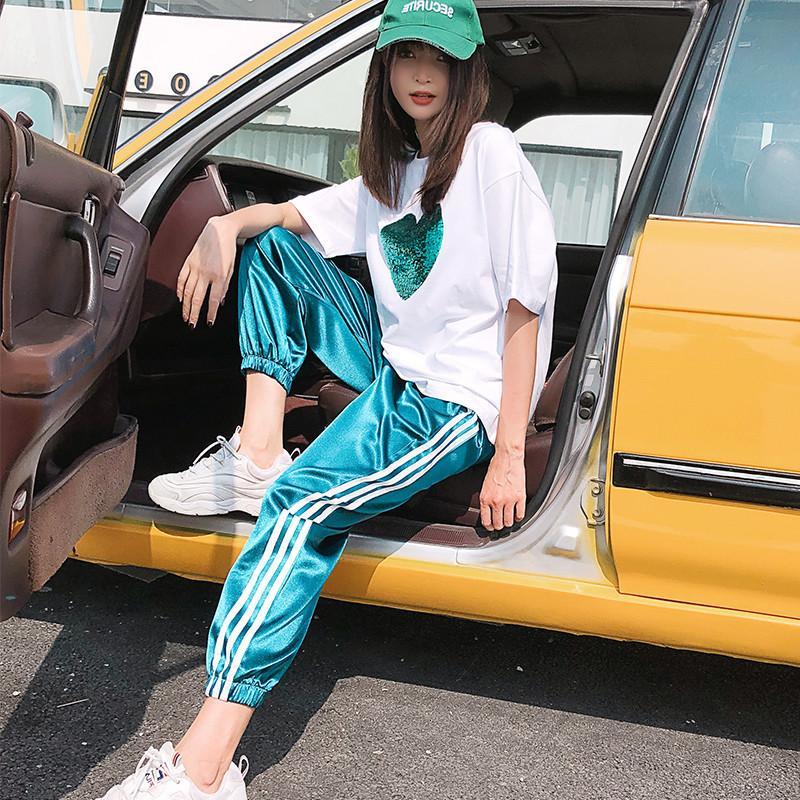 Sportswear Casual Suit Female Hip-hop Loose Round Neck Short-sleeved Sports Pants Two-piece Home Casual Wear Sports Suit