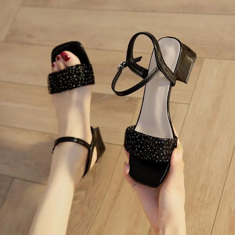 Chunky Heel Sandals Women's Summer Outer Wear with Skirts All-match One Word Buckle Sandals