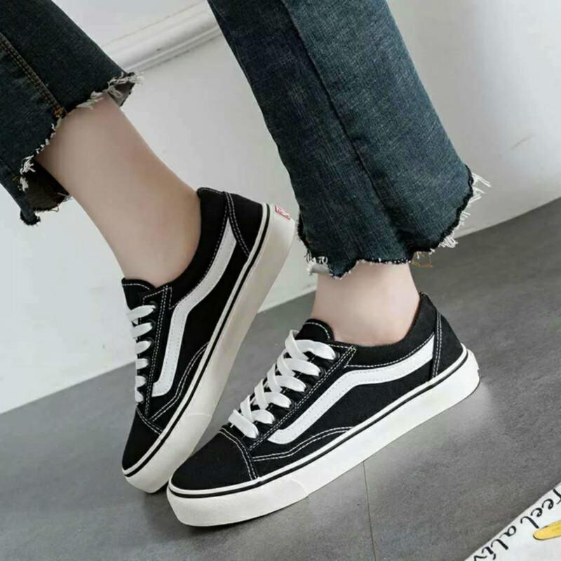 Student Wild Flat Sports White Shoes Couple Ins Comfortable and Natural Canvas Shoes Female