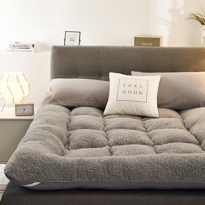 Winter Bedroom Lamb Velvet Household Sleeping Mat Comfortable Warm Bed, Student Dormitory Thick Cushion