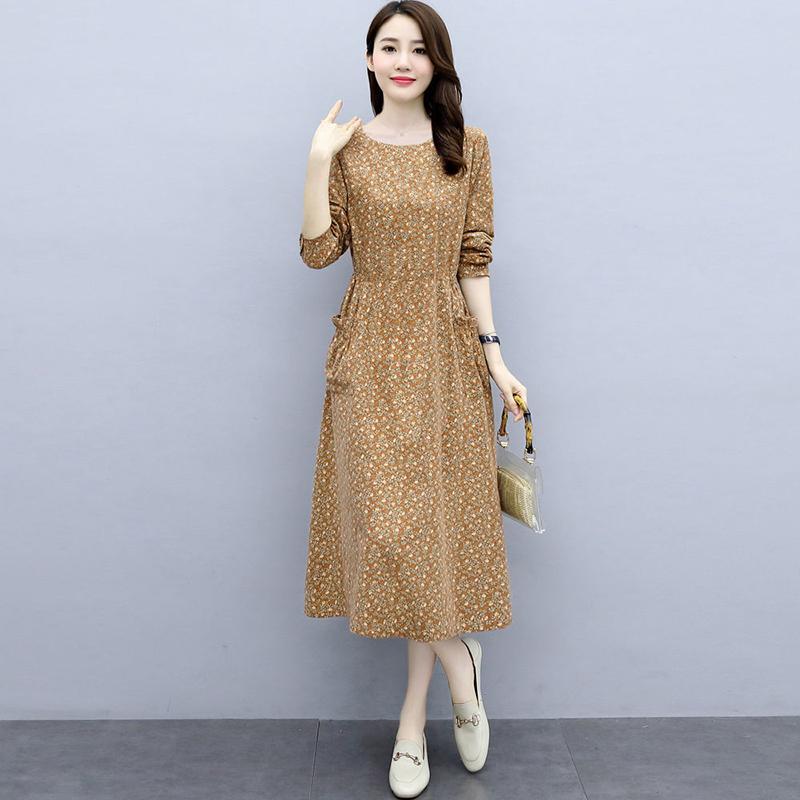 Women's Long-sleeved Round Neck Mid-length Dress Ethnic Style Thin Large-size Floral Mid-length Dress Female with Pockets for Hand In