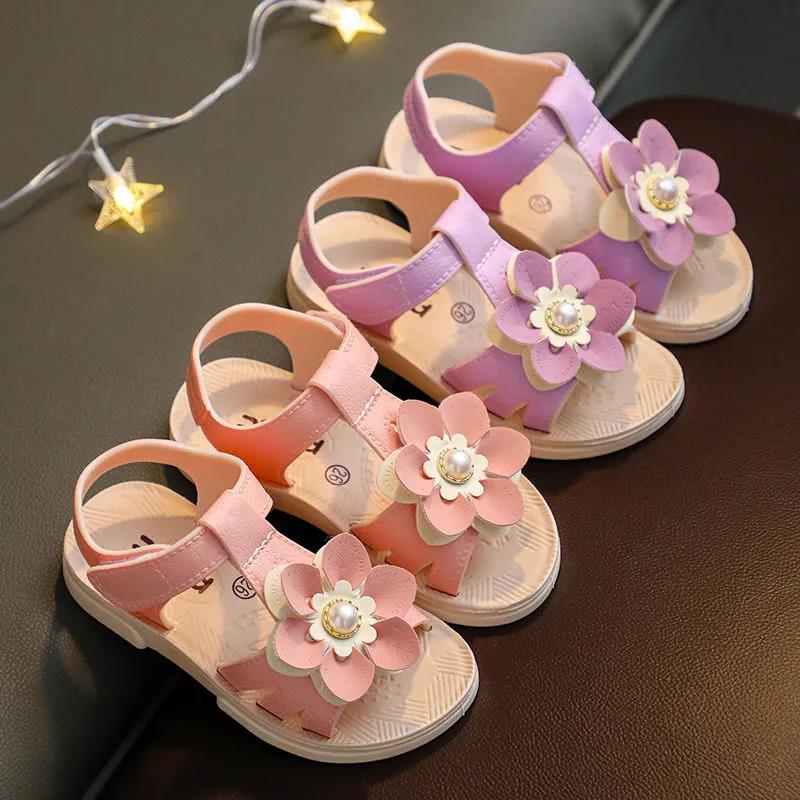 Summer Girl's Sandals Big Girls' Soft Sole Light Beach Sandals Anti-slip Flower Decoration Princess Flat Sandals