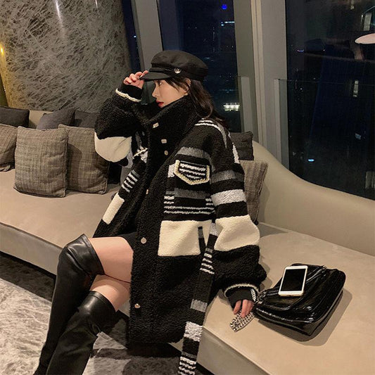 Fashion Black and White Lamb Hair Small Fragrant Wind Women's Jacket Mid-length Thick Lamb Wool Plush Jacket